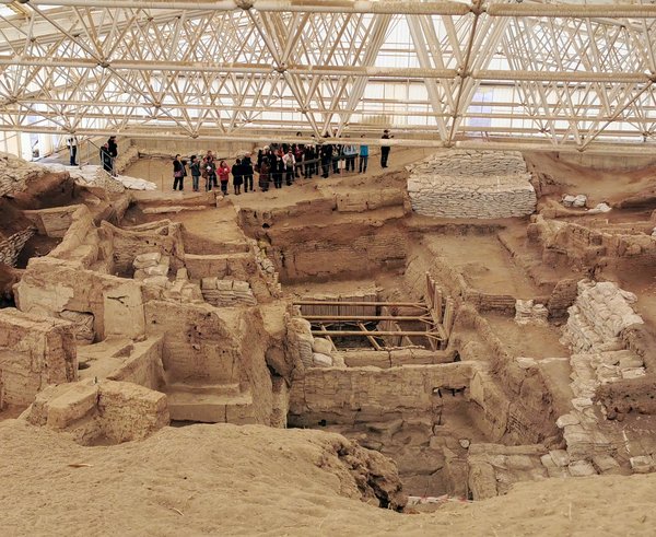 Starobylé město Çatalhöyük v dnešním Turecku