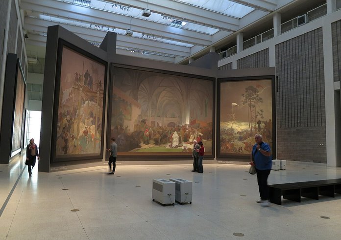 Central_part_of_Slav_Epic_in_Veletržní_palác,_Prague