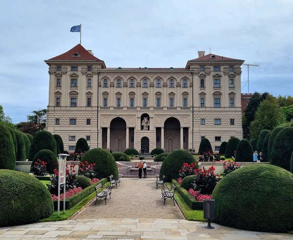 Černínský palác