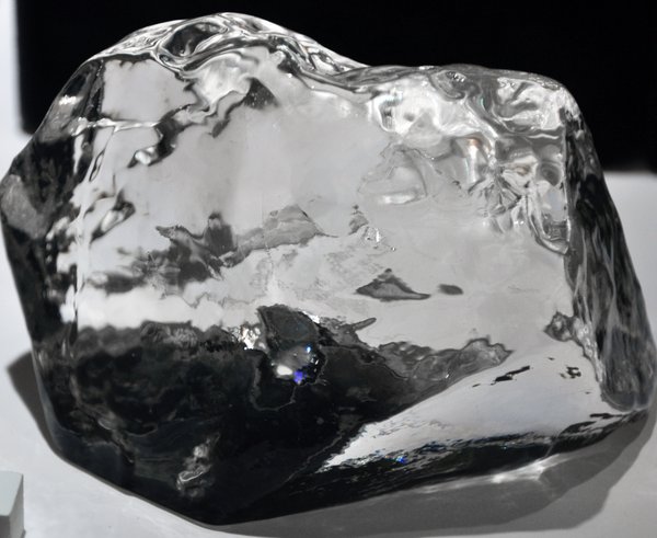 Největší diamant na světě Cullinan.