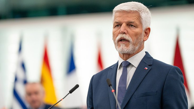 Czech_President_Pavel_to_MEPs-_“If_Ukraine_fails,_so_will_we”_-_53234962267