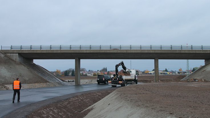 D11,_úsek_06,_(01)_MÚK_Plotiště,_2021_(03)