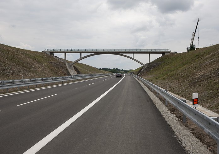 Výstavba dálnice D3