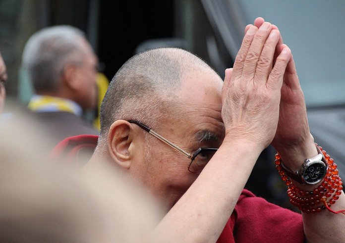 Dalai_Lama_besøker_Stortinget_(13957027277)