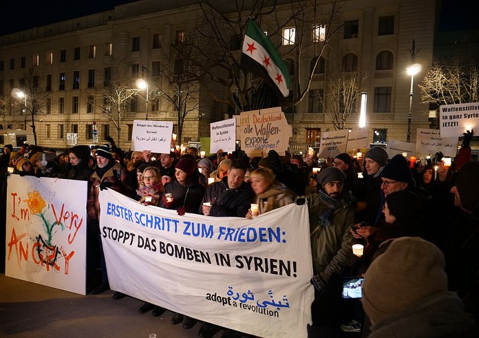 Demonstration_against_the_war_in_Syria_in_Berlin_26._of_February_2018_03