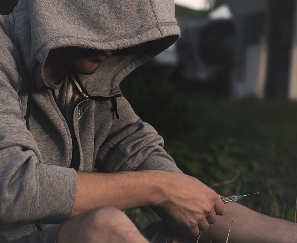 Drug_addict_20250703T173537838Z_r1pp1k