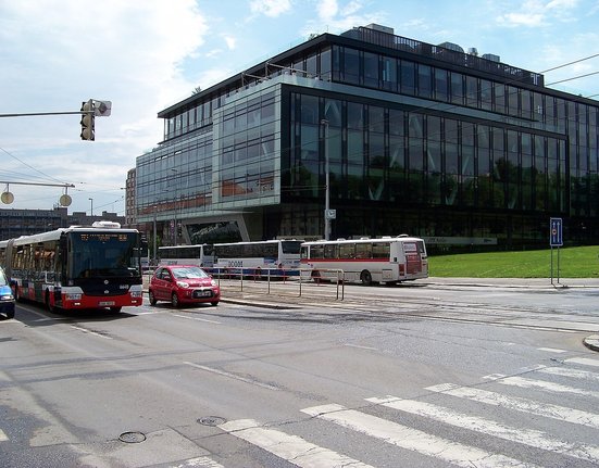 Evropská,_PPF_Gate,_od_Thákurovy