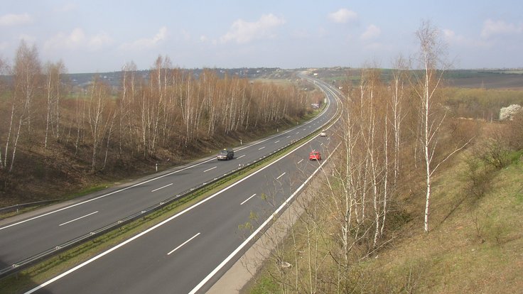 Expressway_R7_CZ_east_of_Brandysek_002