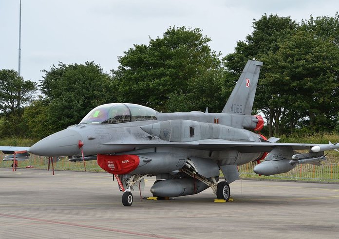 Stíhačka F-16