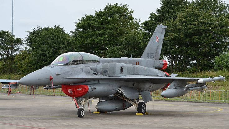 Stíhačka F-16