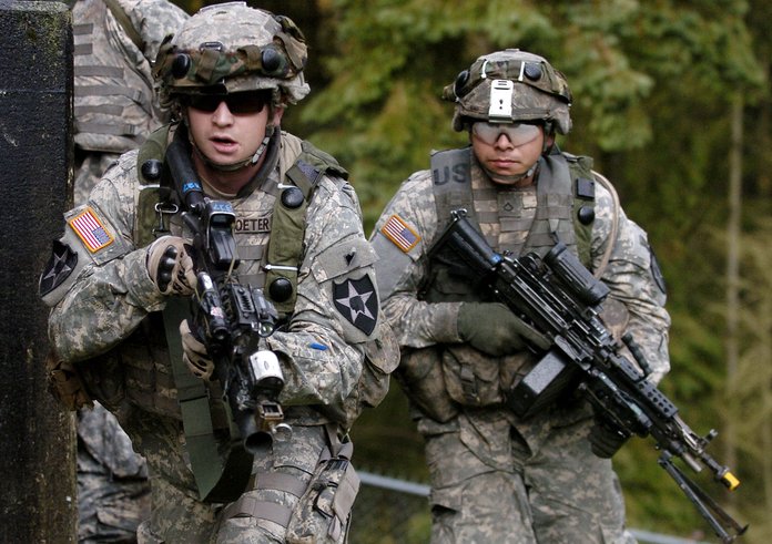 Flickr_-_The_U.S._Army_-_www.Army.mil_(262)