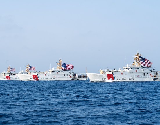 Four_sentinel_class_cutters_in_the_Strait_of_Hormuz_-_220822-A-KS490-1182