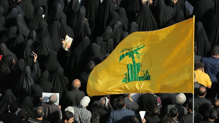 Funeral_of_Mohsen_Hojaji_in_Tehran_09