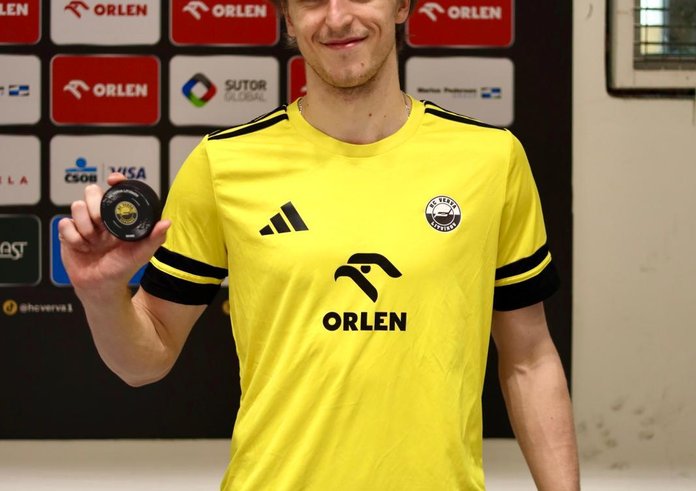 Litvínovský gólman Pavel Čajan.