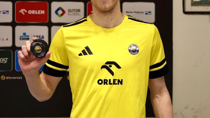 Litvínovský gólman Pavel Čajan.