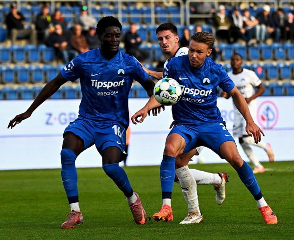 Liberečtí hráči v souboji.