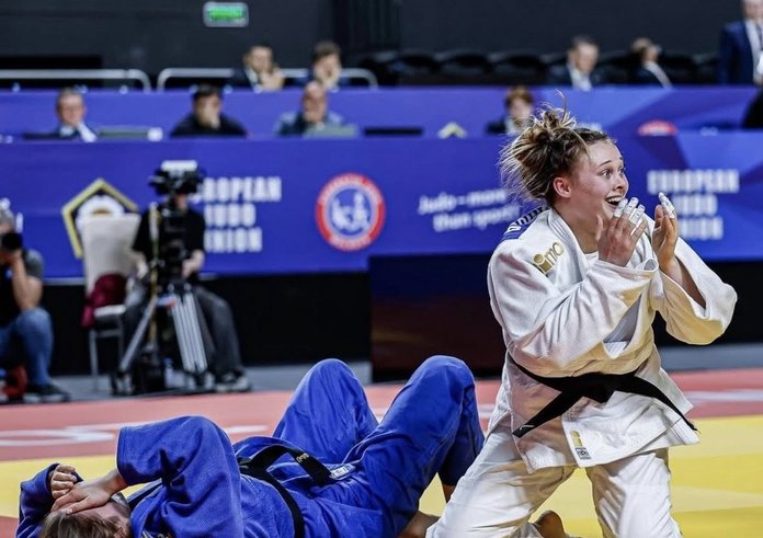 Julie Zárybnická slaví evropský titul do 23 let.