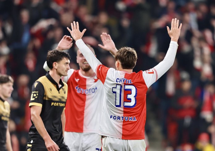 Mojmír Chytil slaví letošní třetí ligovou branku.