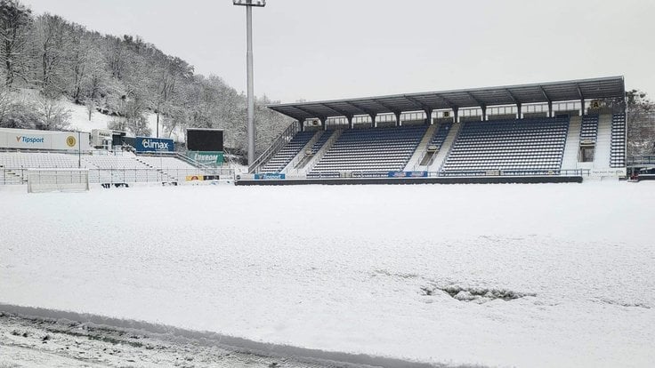 Sníh na většině ligových stadionů neumožnil odehrát zápas