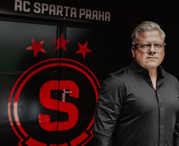 Lars Friis přebírá Spartu jako hlavní trenér.