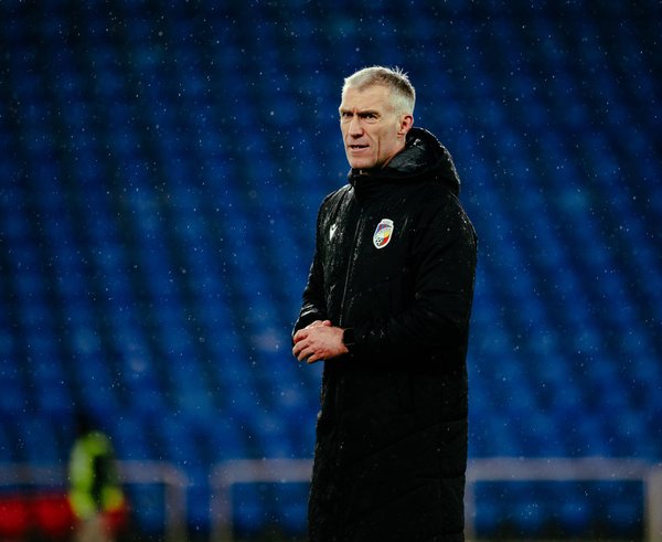 Martin Hyský na tréninku před zápasem v Basileji.