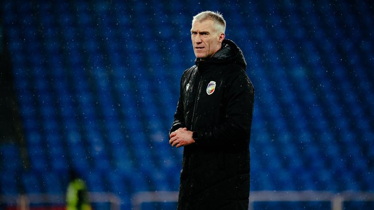 Martin Hyský na tréninku před zápasem v Basileji.