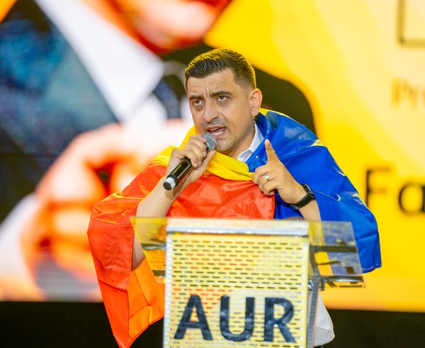 George_Simion_președinte_AUR_(4)_(54366839749)