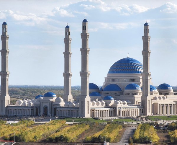 Grand_Mosque_in_Astana,_Kazakhstan