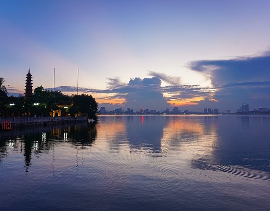 Hồ_Tây_hoàng_hôn_-_NKS