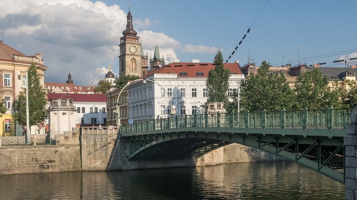 Pražský most v Hradci Králové