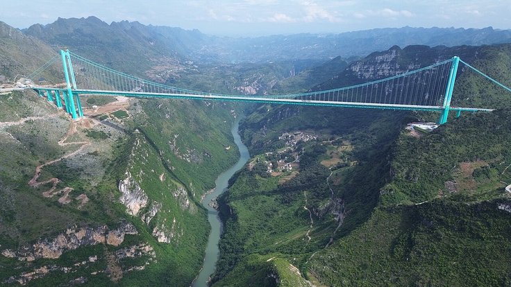 Huajiang_Canyon_Bridge2