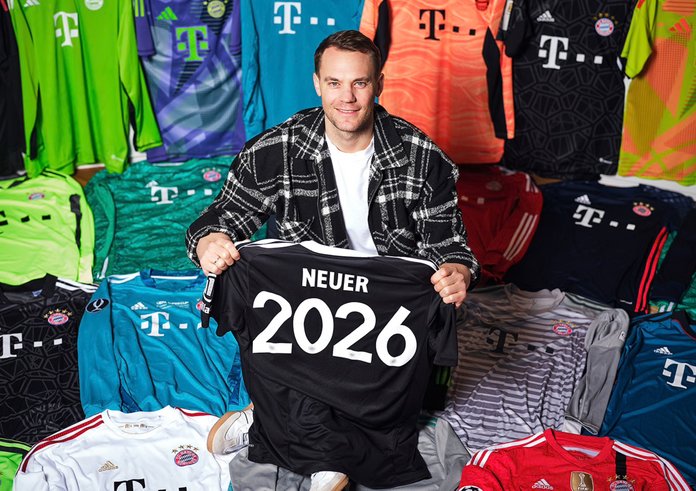 Manuel Neuer pokračuje v Bayernu