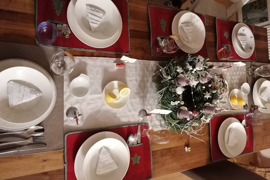 vánoční stůl-ilustrační foto