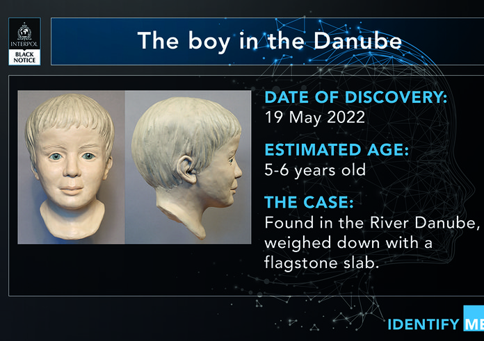 Vizualizace zavražděného chlapce, kterého policie našla v květnu 2022 v řece Dunaji.