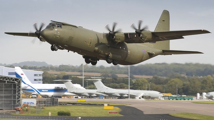 Image_of_a_Hercules_C130_aircraft,_taking_off_from_RAF_Brize_Norton._MOD_45157284