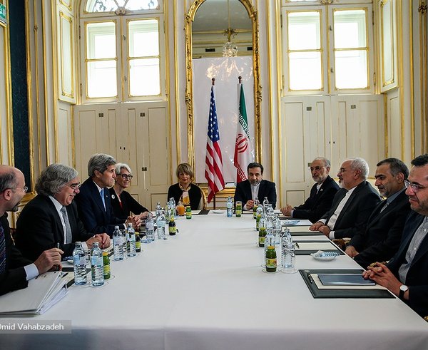 Iran_nuclear_negotiations_09