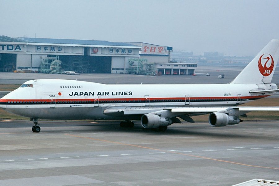 Japan_Airlines_JA8119