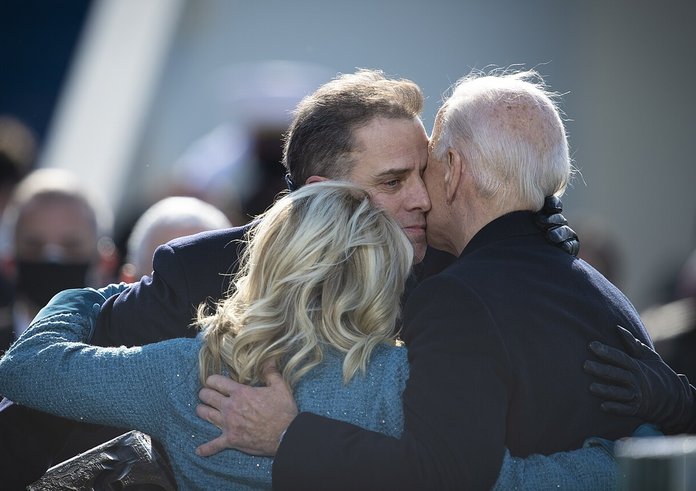 Jill,_Joe_and_Hunter_Biden_during_the_59th_presidential_inauguration