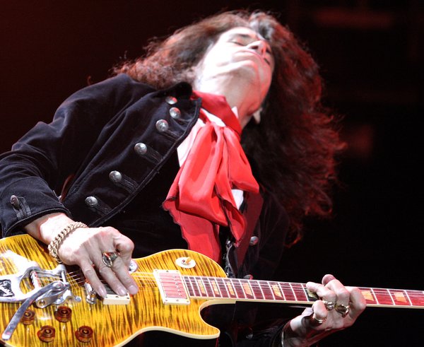 Joe_Perry_1