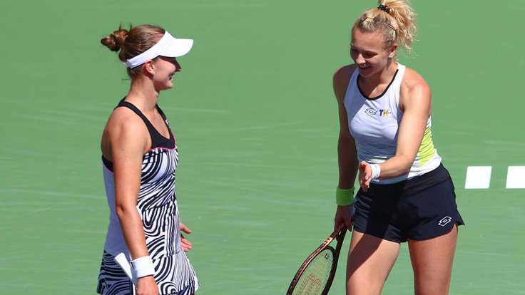Barbora Krejčíková a Kateřina Siniaková.