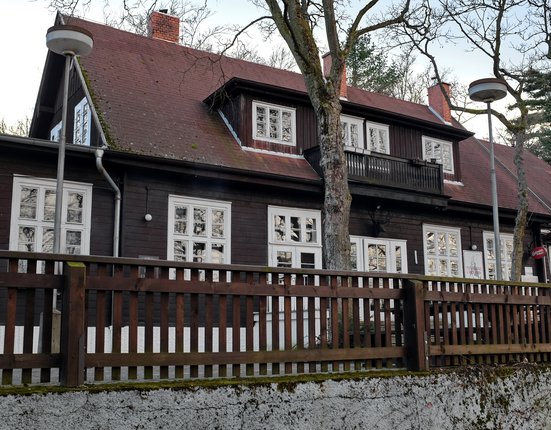 Karlovy_Vary_výletní_restaurace_Jelení_skok