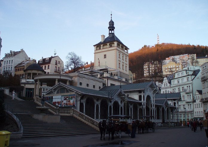 Karlovy_Vary_zamek2_25012008 (1)