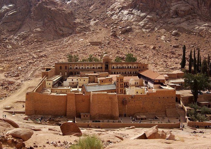 Katharinenkloster_Sinai_BW_2