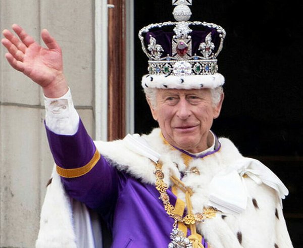 King_Charles_III_2023_Coronation_Balcony_(cropped)