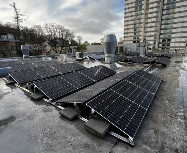 Solární elektrárna na budově Krajského úřadu Libereckého kraje