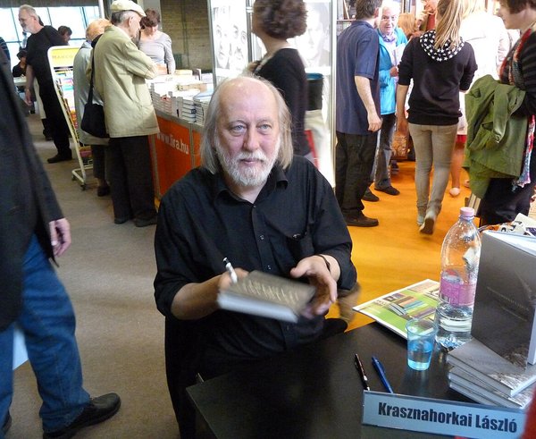 Krasznahorkai_László_in_Könyvfesztivál,_2012