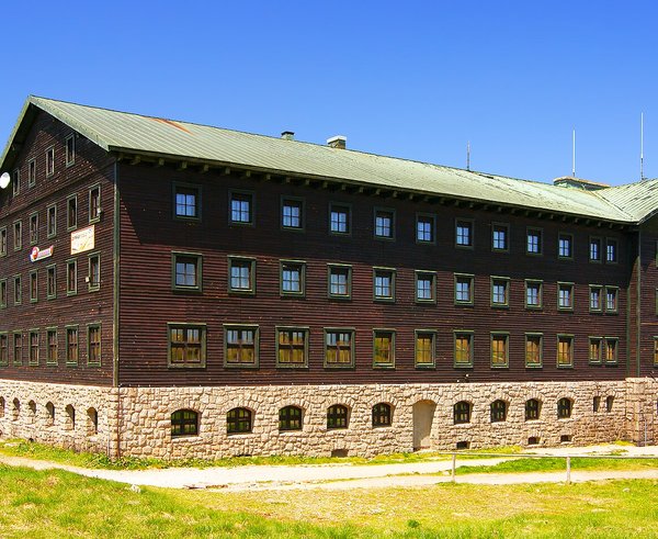 Krkonoše,_Luční_bouda