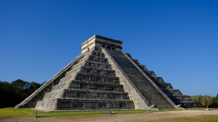 Kukulcan,_Chichen_Itza