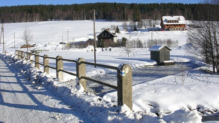 Kvilda,_od_Kvildského_potoka_směr_Orel