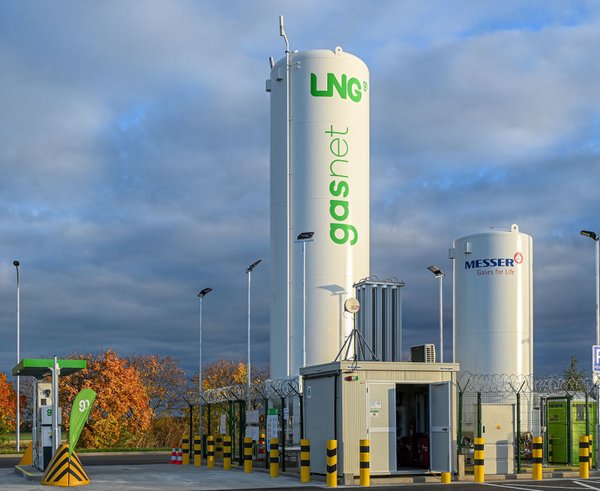 LNG_stanice_Klecany_u_Prahy